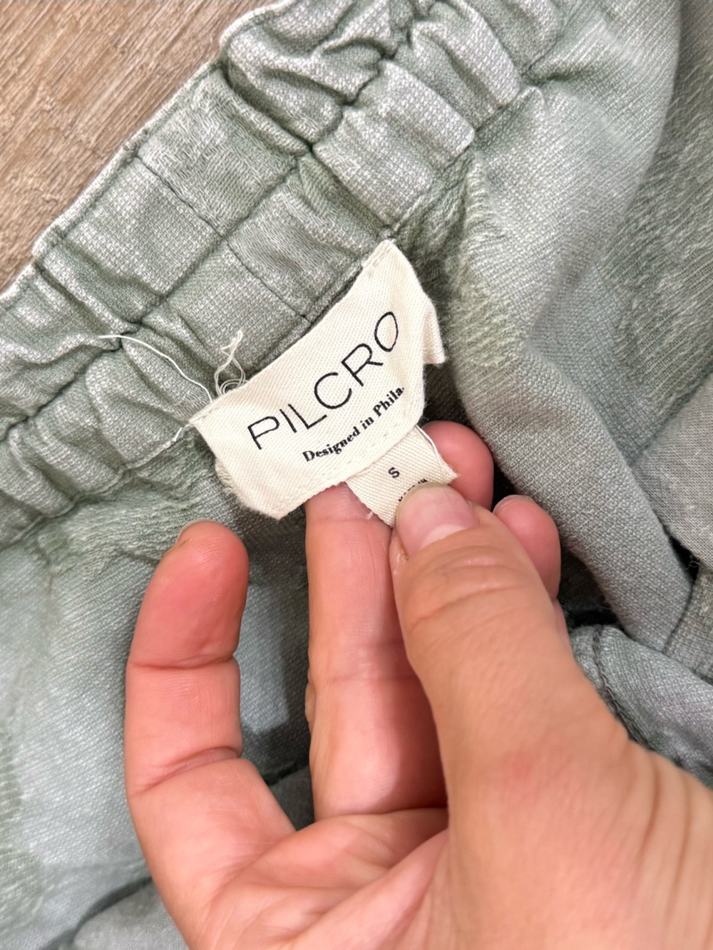 Pilcro Izzie Relaxed Full-Length Cargo Barrel Pants Size S NWOT - Picture 8 of 13